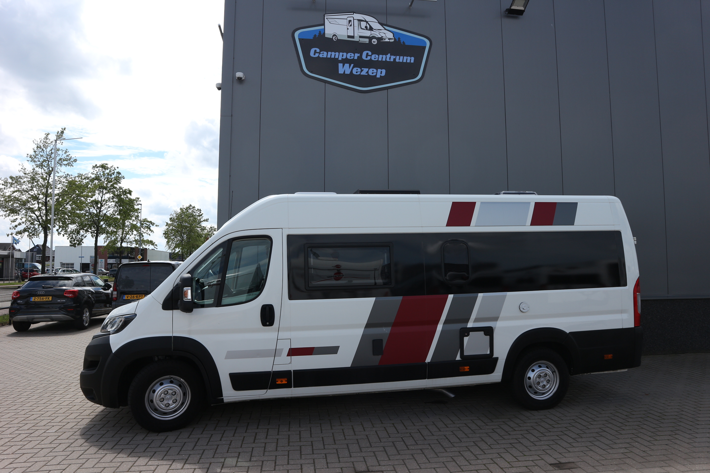 Buscamper Peugeot Boxer